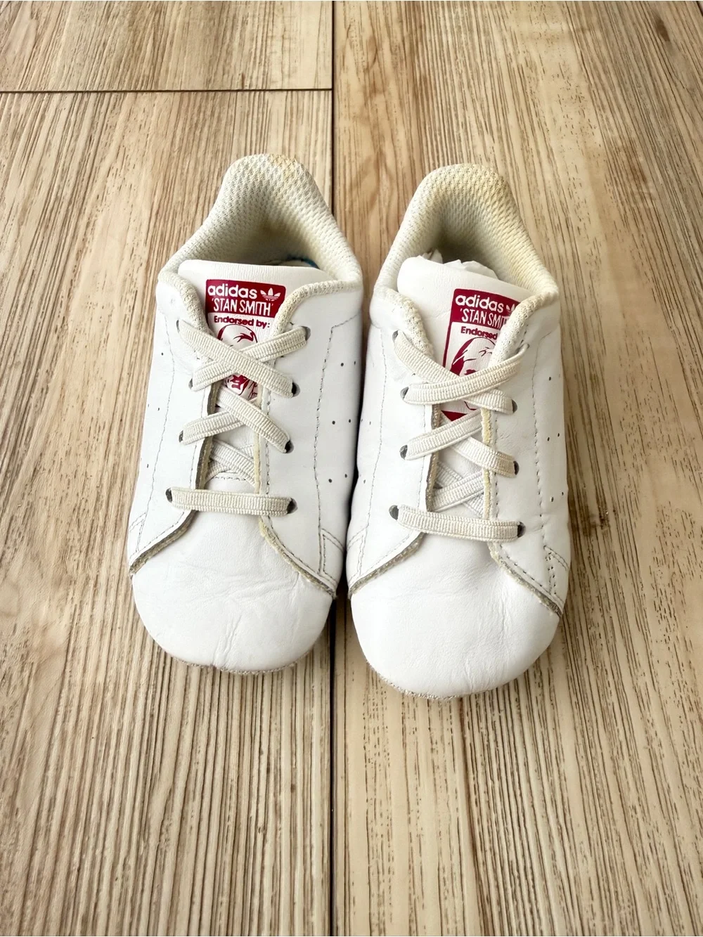 Adidas baby White & Red Classic Leather Sneaker